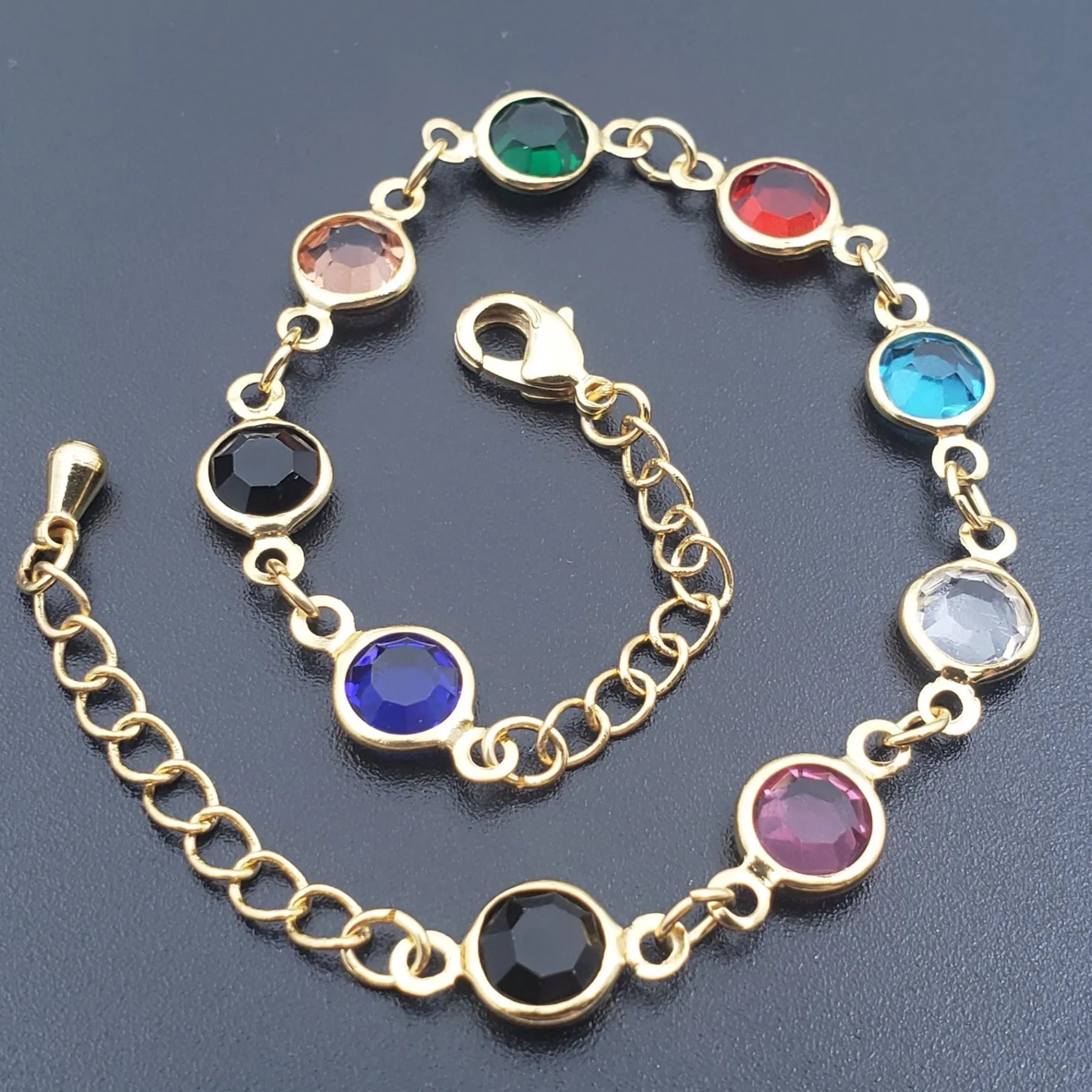 Pulseira feminina banhada a ouro 18K com pedras coloridas