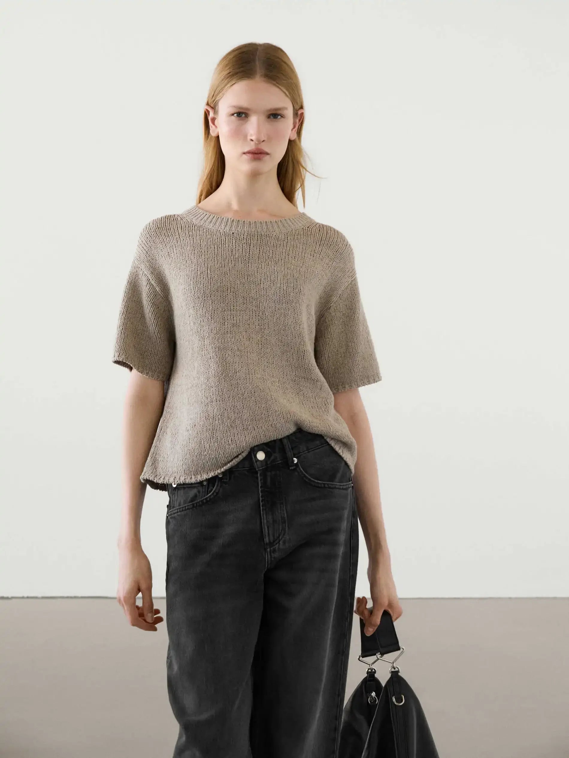 Suéter Básico Marrom Gola Redonda - Manga Curta Casual Feminino