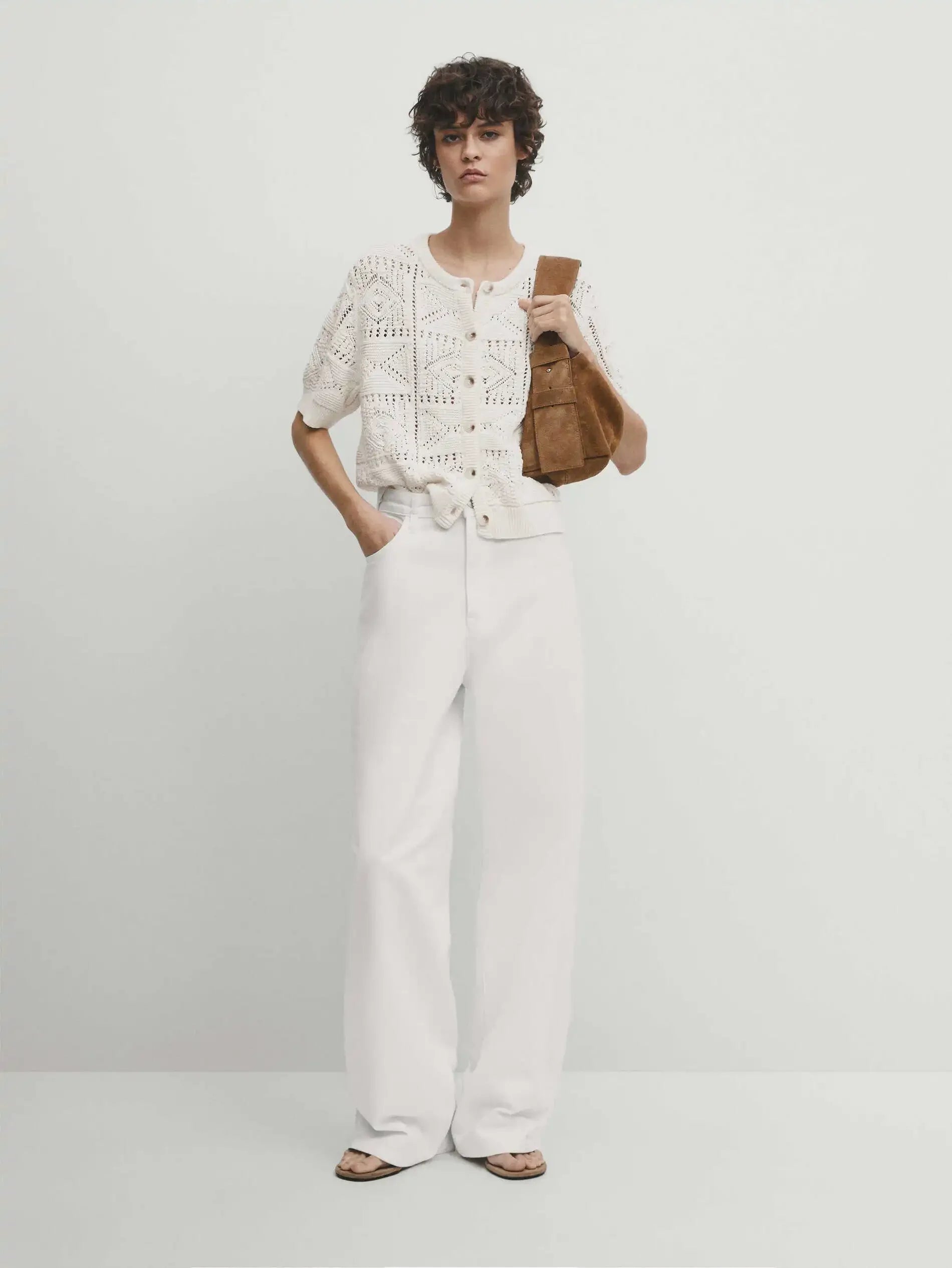 Cardigan de Tricô Vazado Romântico - Gola Redonda Manga Curta Feminino